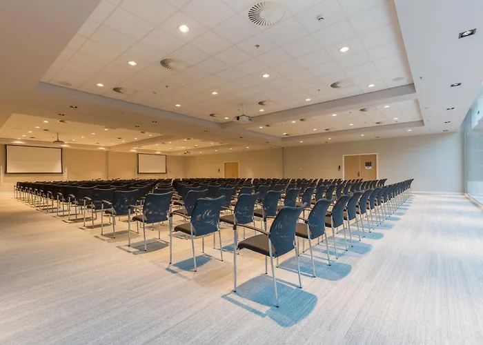Crowne Plaza Utrecht - Central Station By Ihg